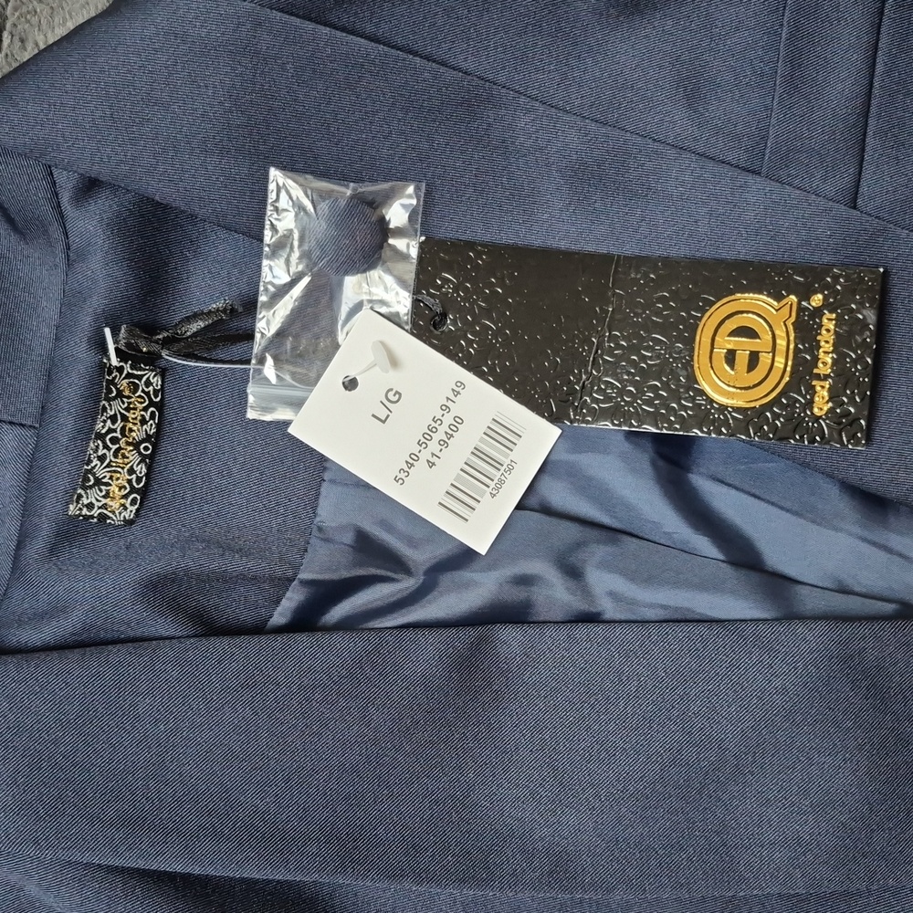QED London Women's Navy 2 Button Blazer Size Large, New With Tags! - Picture 4 of 13